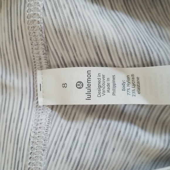 NWT Lululemon leggings size 8 - Picture 4 of 6
